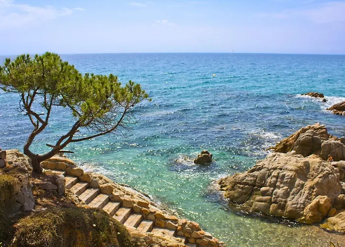 Apartman Seafront Views In *