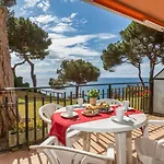 Appartement Seafront Views In Castell-Platja d'Aro