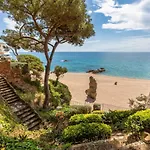 Seafront Views In Appartement