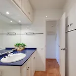 Appartement Seafront Views In *
