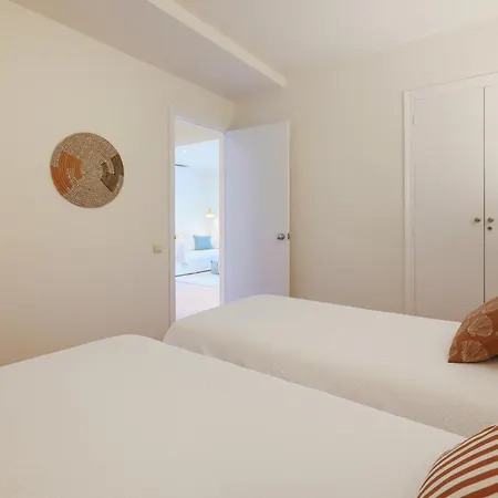 Seafront Views In Appartement *